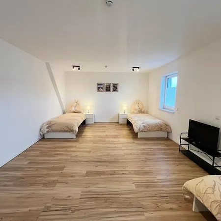 Διαμέρισμα Schoenes In Meitingen-herbertshofen *