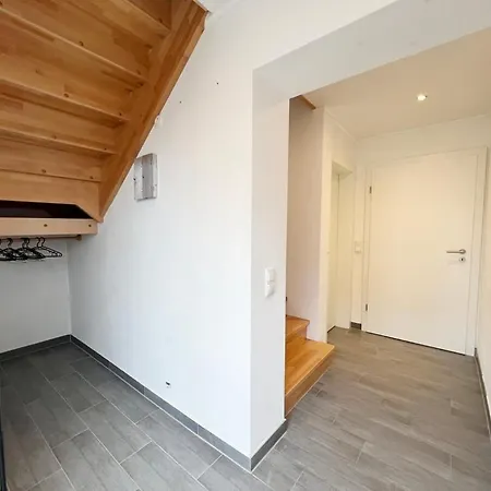 Апартаменты Schoenes In Meitingen-herbertshofen Meitingen